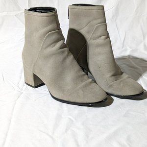 Gray Suede Ankle Boots by Matt & Nat Size 6